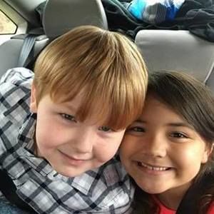 Meet your Posher, Roxanne